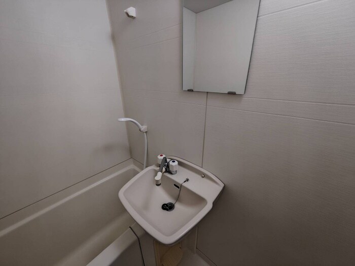 物件内観写真15　(洗面)