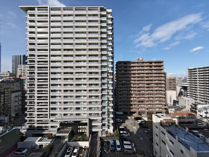 物件内観写真22　(室内からの展望)