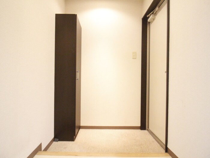 物件内観写真17　(廊下)