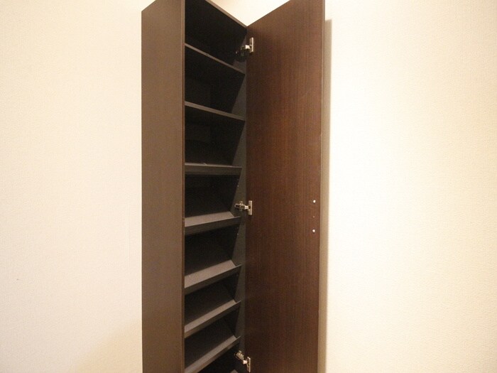 物件内観写真18　(靴箱)