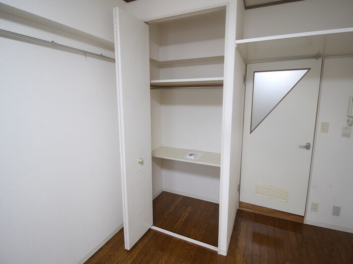 物件内観写真11　(収納)