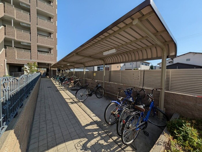 物件外観写真3　(建物設備)