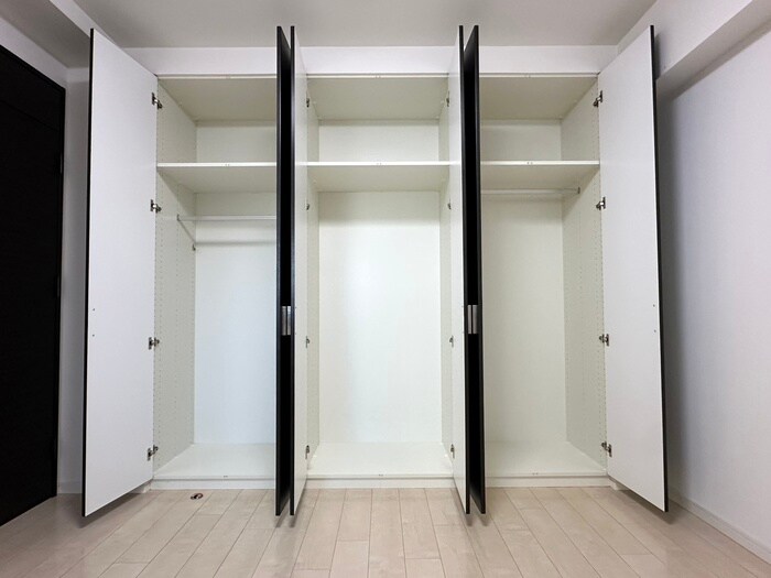 物件内観写真10　(収納)