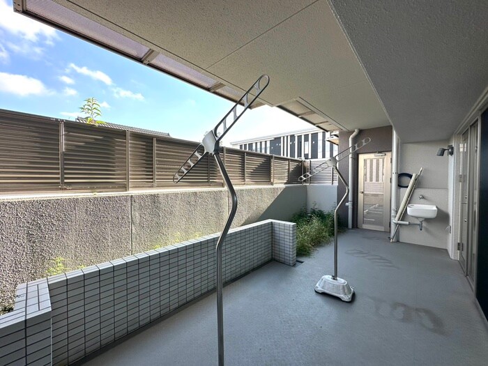 物件内観写真16　(ベランダ・バルコニー)