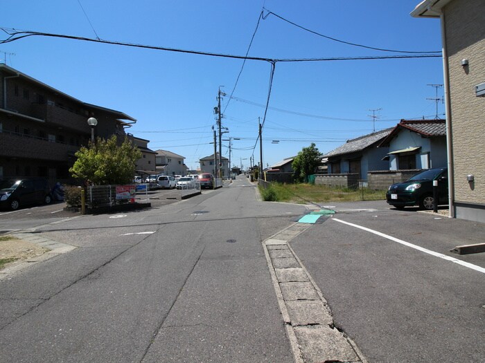 物件外観写真6　(周辺環境)