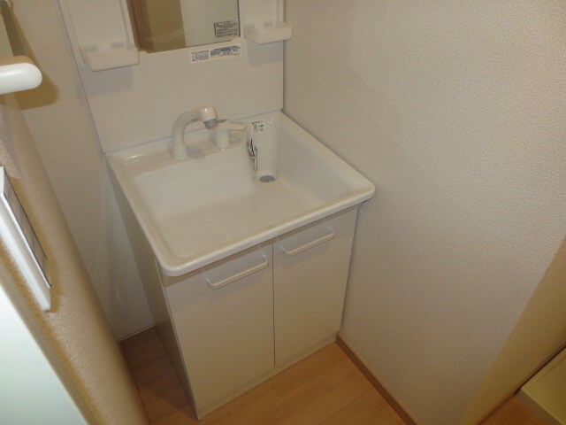 物件内観写真15　(洗面)