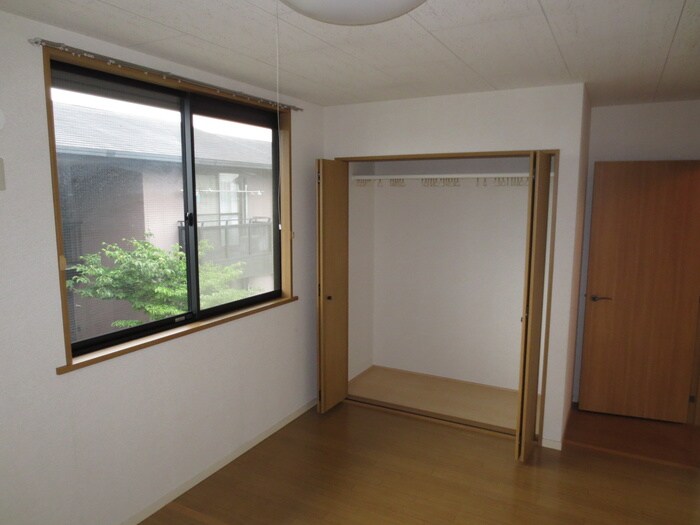 物件内観写真11　(居室)