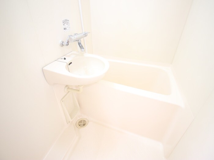 物件内観写真12　(バス／シャワールーム等)