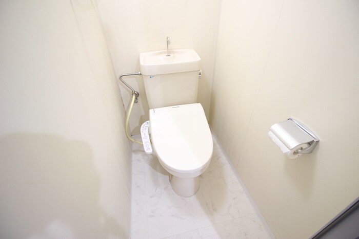 物件内観写真13　(トイレ)