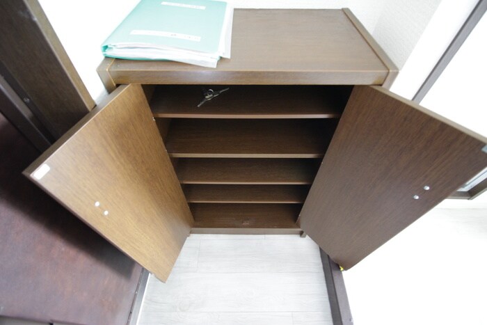 物件内観写真18　(靴箱)