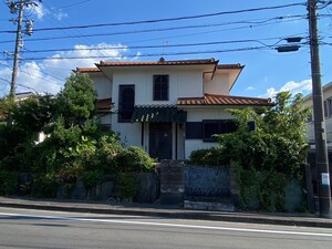 極楽2丁目貸家外観写真