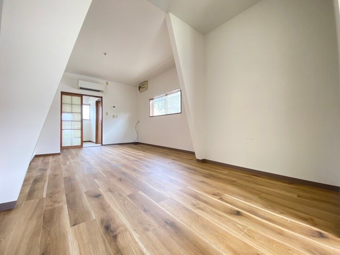 物件内観写真9　(居室)