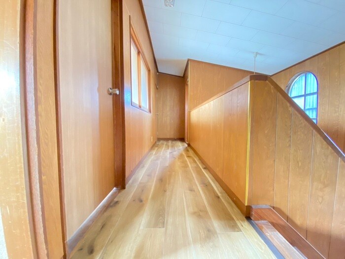 物件内観写真19　(廊下)