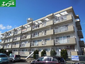 小牧山ハイツ外観写真