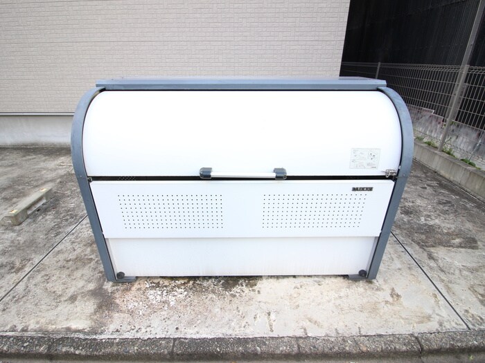 物件外観写真2　(建物設備)