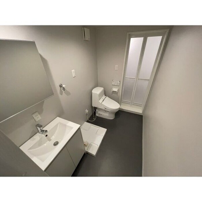 物件内観写真11　(洗面)