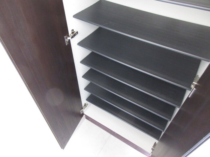 物件内観写真19　(靴箱)