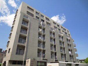 パ－ル熱田外観写真