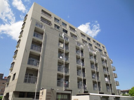 パ－ル熱田外観写真