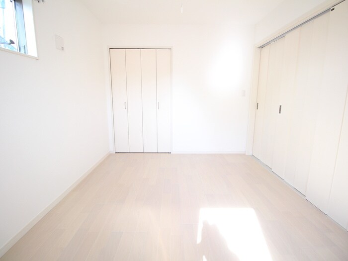 物件内観写真11　(居室)