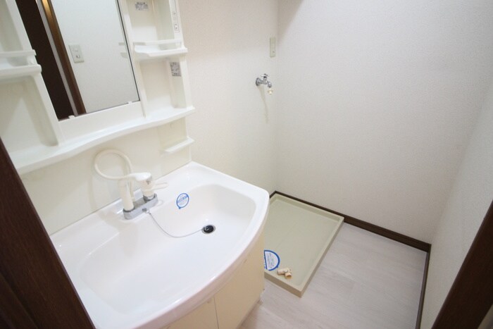 物件内観写真22　(洗濯機置場)