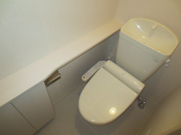 物件内観写真14　(トイレ)