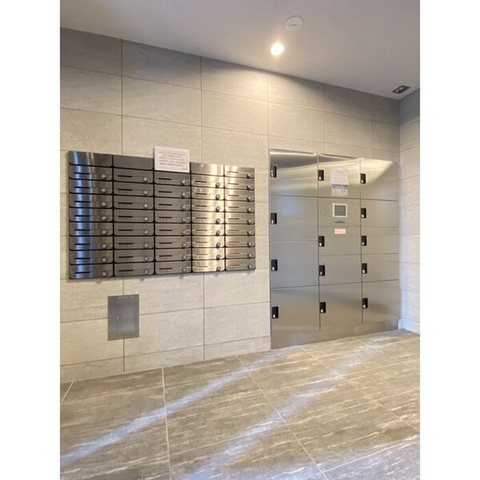 物件外観写真4　(建物設備)