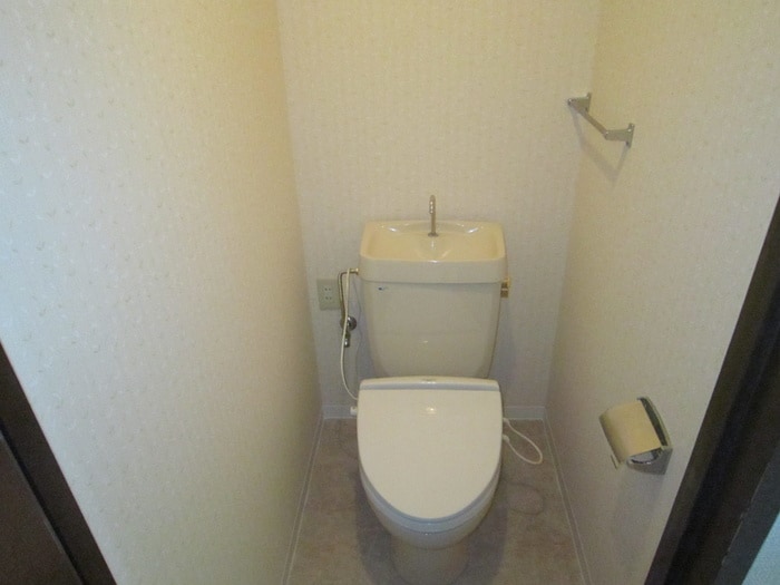 物件内観写真14　(トイレ)
