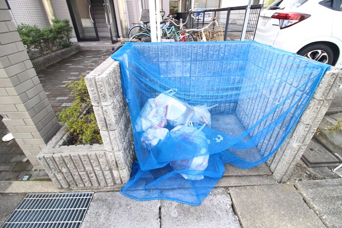 物件外観写真3　(建物設備)