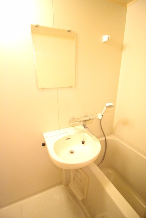 物件内観写真13　(洗面)