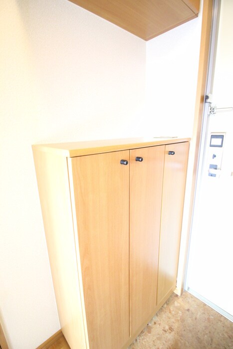 物件内観写真16　(靴箱)