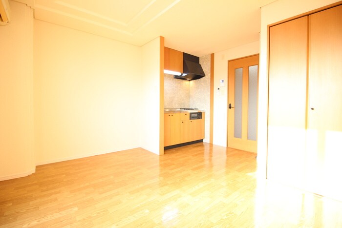 物件内観写真18　(居室)