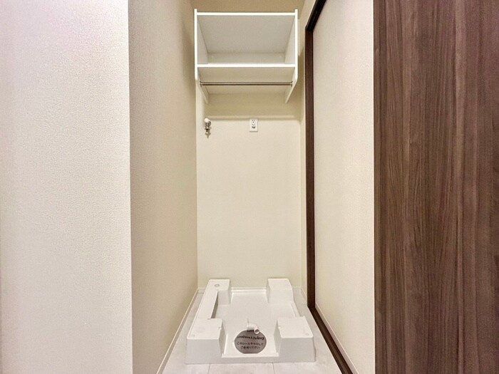 物件内観写真20　(洗濯機置場)