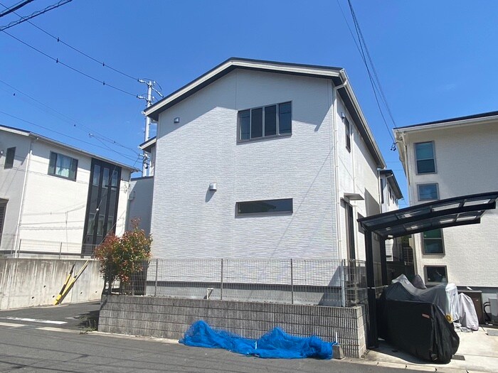 柏井町弥栄戸建の物件外観写真