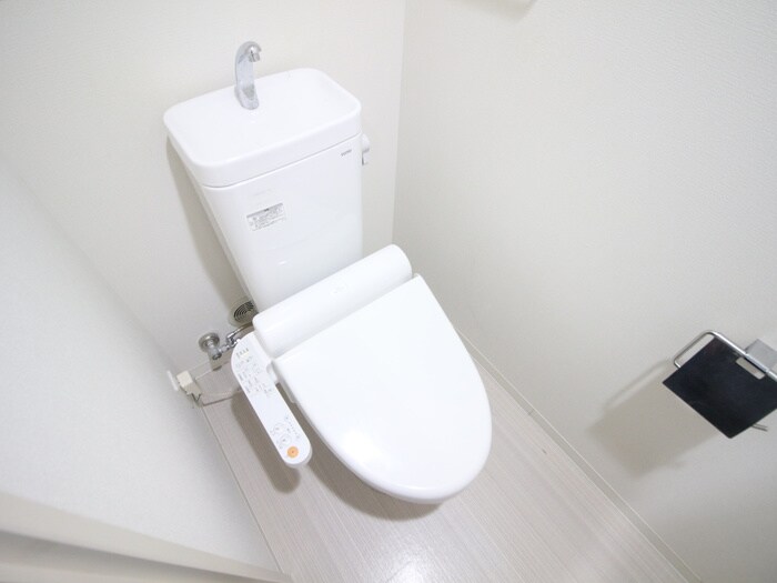 物件内観写真9　(トイレ)