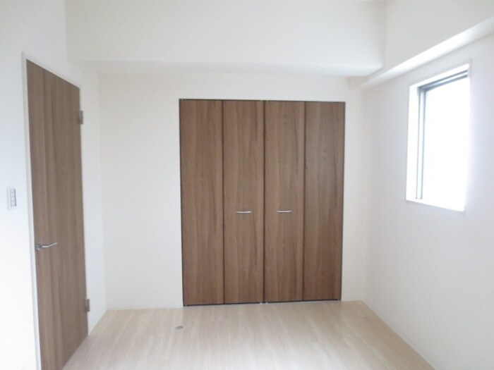 物件内観写真12　(居室)