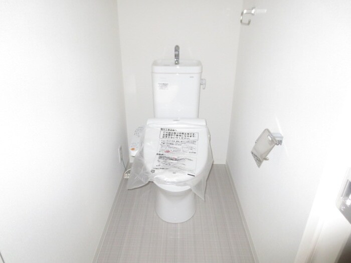 物件内観写真15　(トイレ)