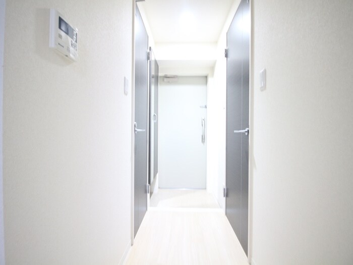 物件内観写真19　(玄関)