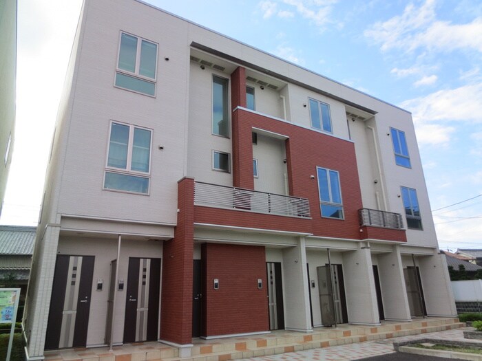 物件外観写真3　(外観写真)