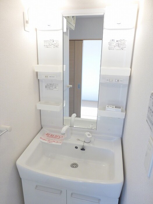 物件内観写真10　(洗面)