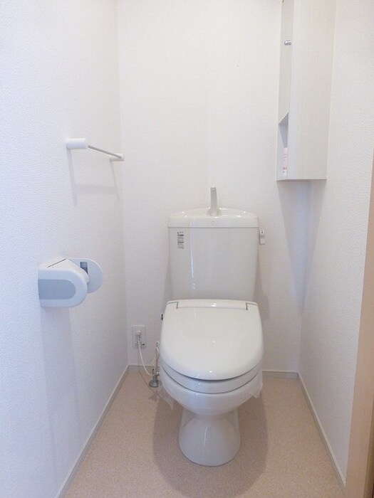 物件内観写真11　(トイレ)