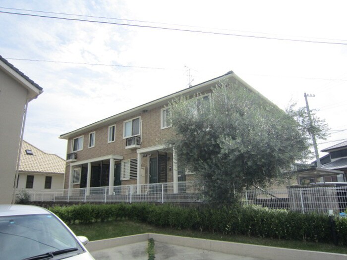 物件外観写真3　(外観写真)