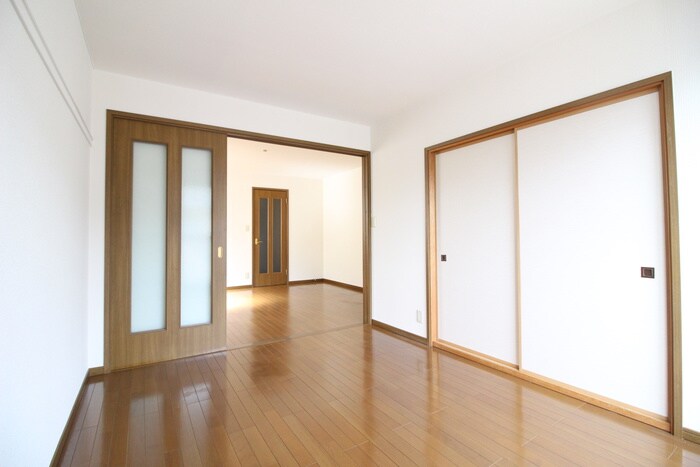 物件内観写真18　(居室)