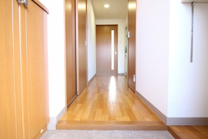 物件内観写真20　(廊下)