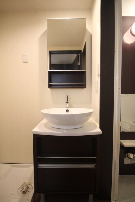 物件内観写真8　(洗面)