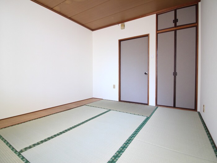 物件内観写真7　(居室)