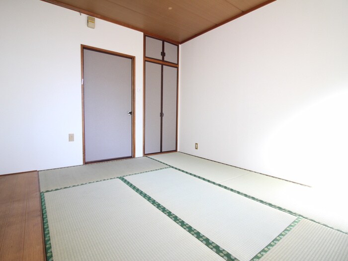 物件内観写真19　(居室)