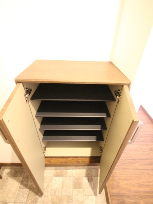 物件内観写真7　(靴箱)