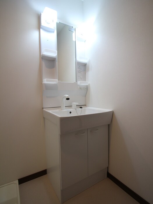 物件内観写真9　(洗面)