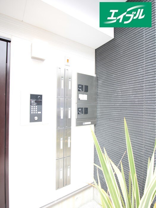 物件外観写真3　(建物設備)